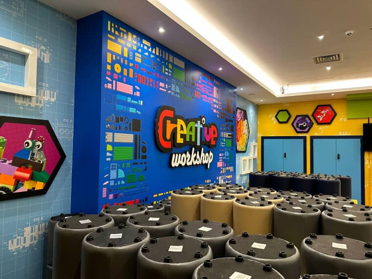 Create a unique experience with personalised signs